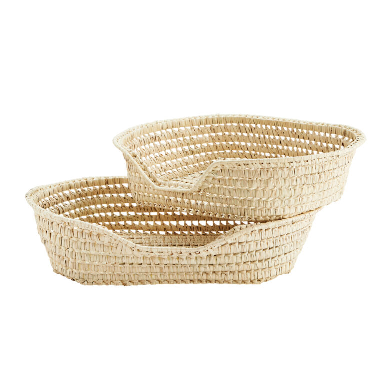 Kinta Woven Dog Basket Curious Egg